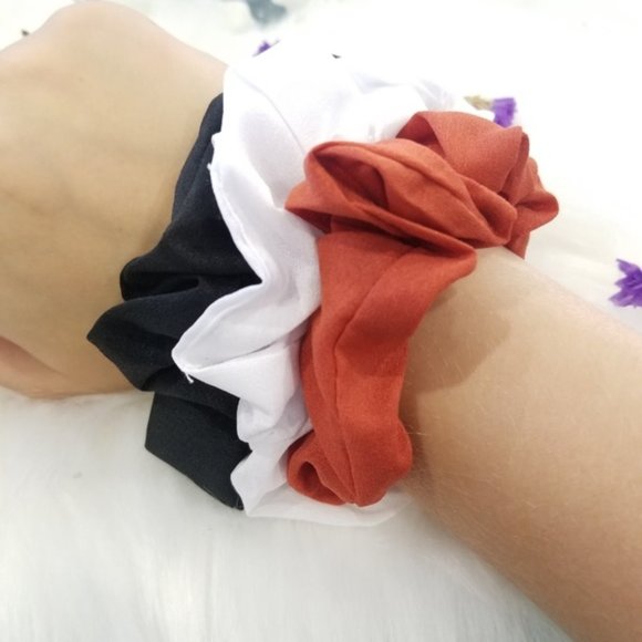 Scrunchies - Picture 3 of 3